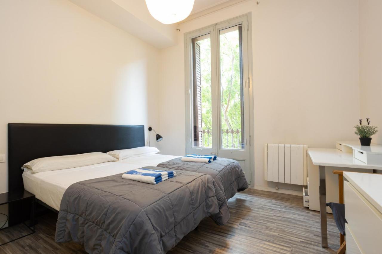 Aparteasy - Casanova Elegance Appartement Barcelone